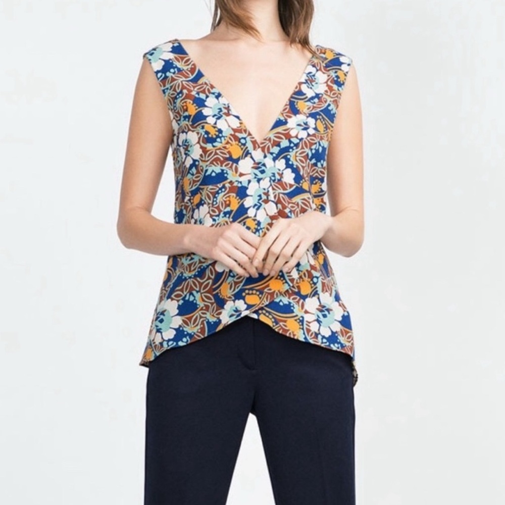 Zara floral blouse w/peplum waist